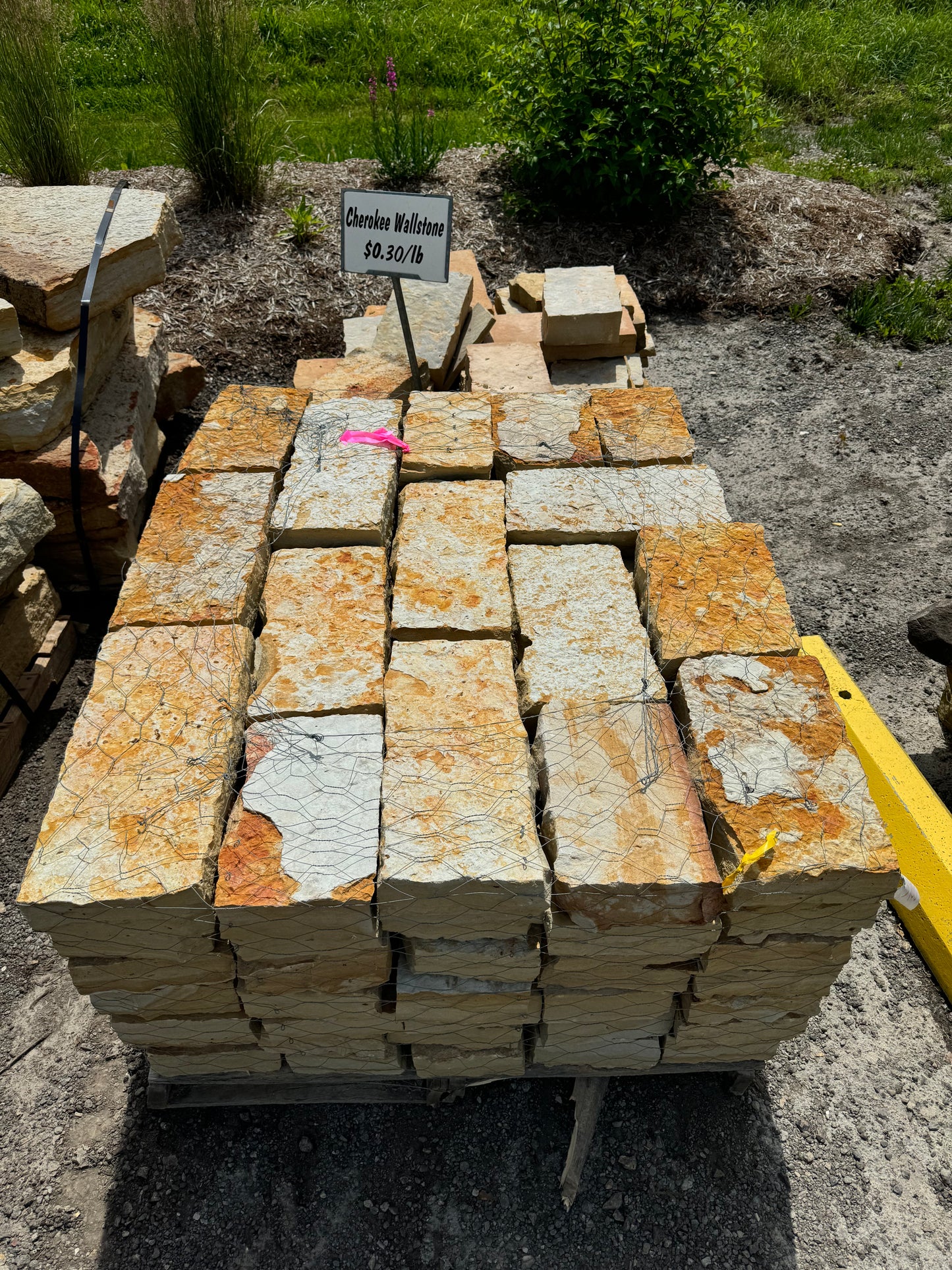 Cherokee Wallstone 8"