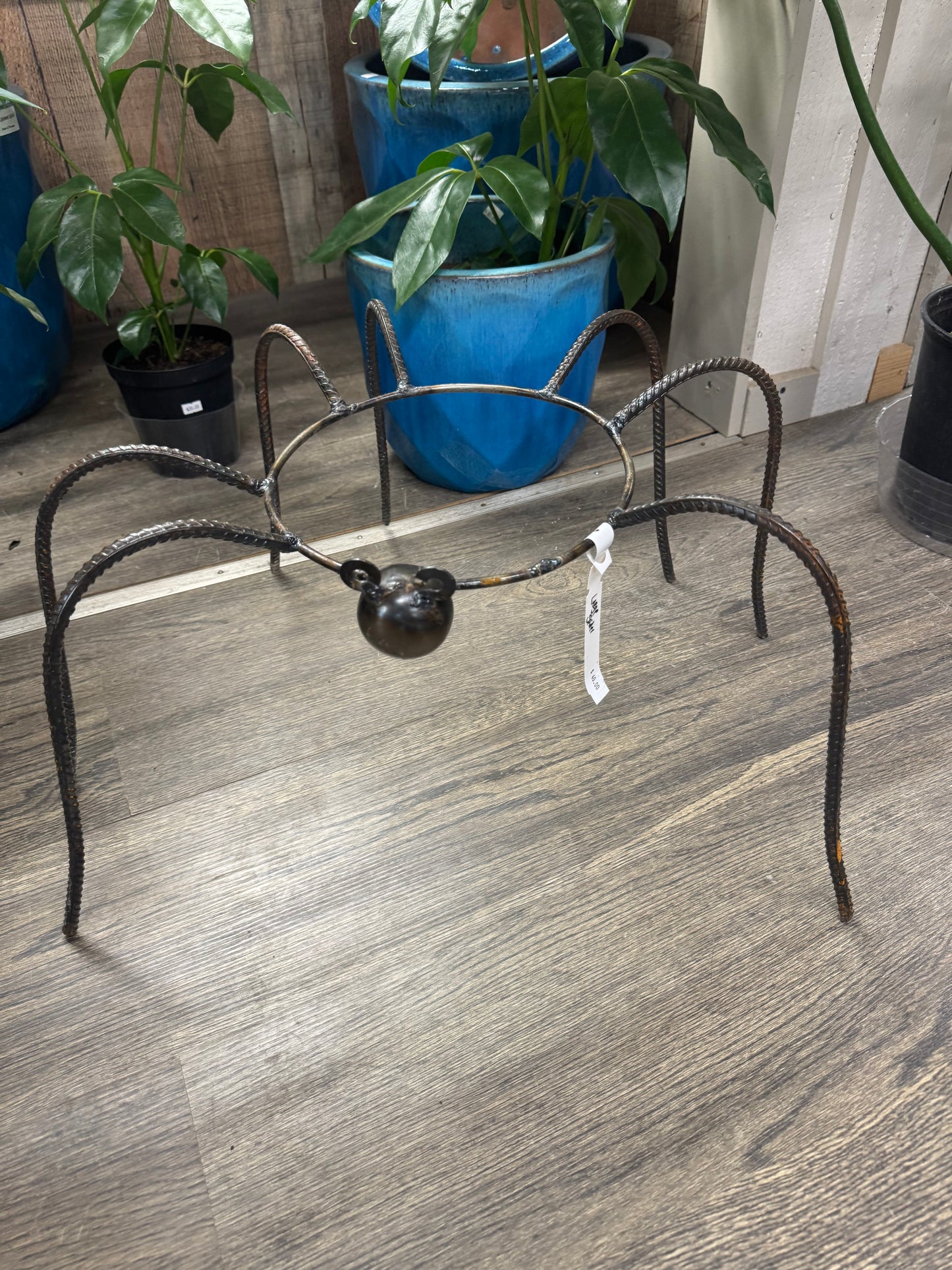 Large Spider Stand