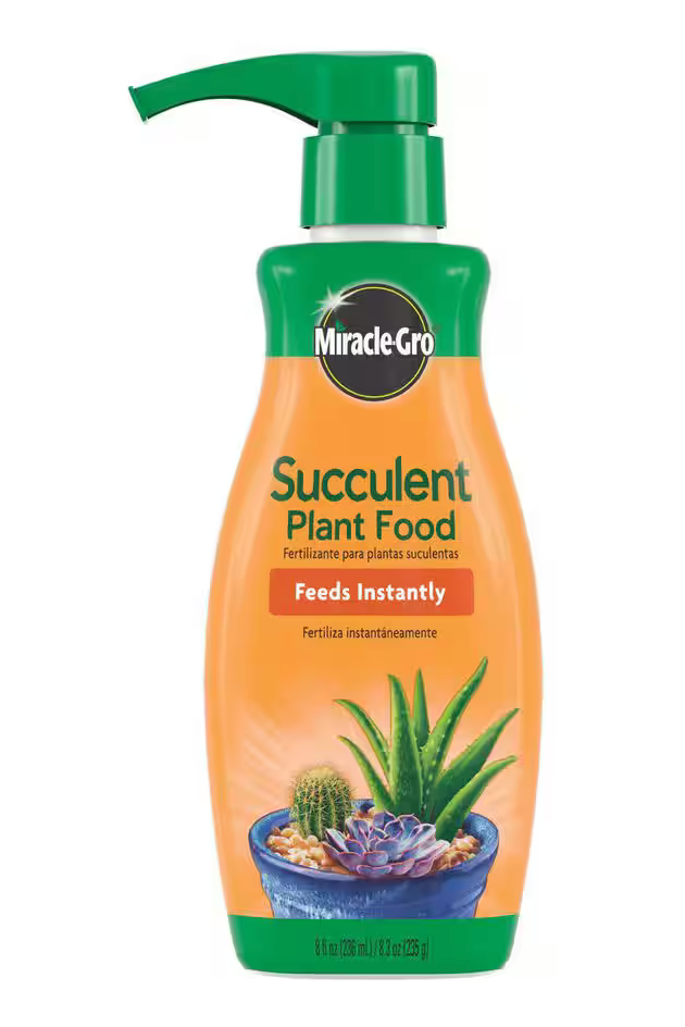 Miracle-Gro Succulent Plant Food 8oz