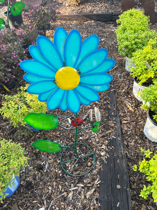Metal Flower W Ladybug