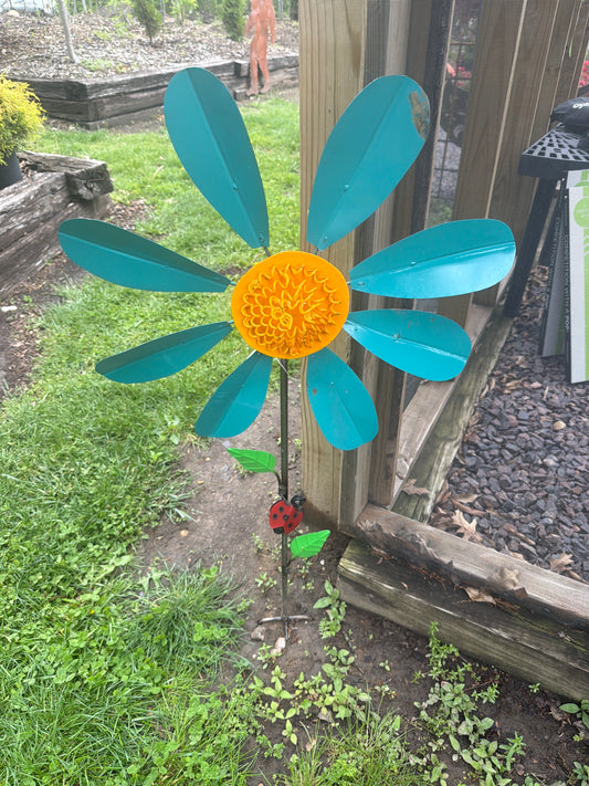 Medium Flower Spinner
