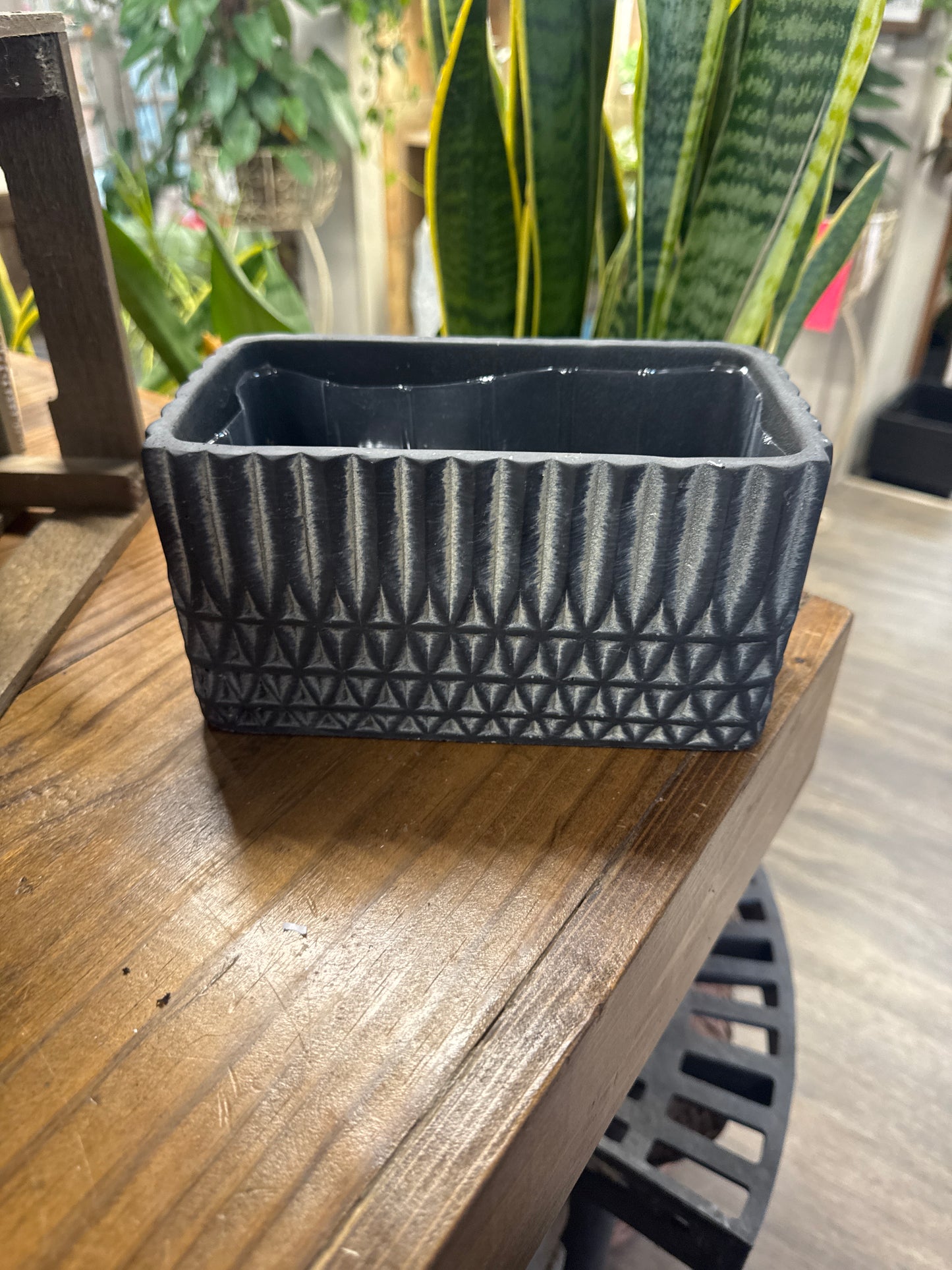 Doorsen Rectangle Planter