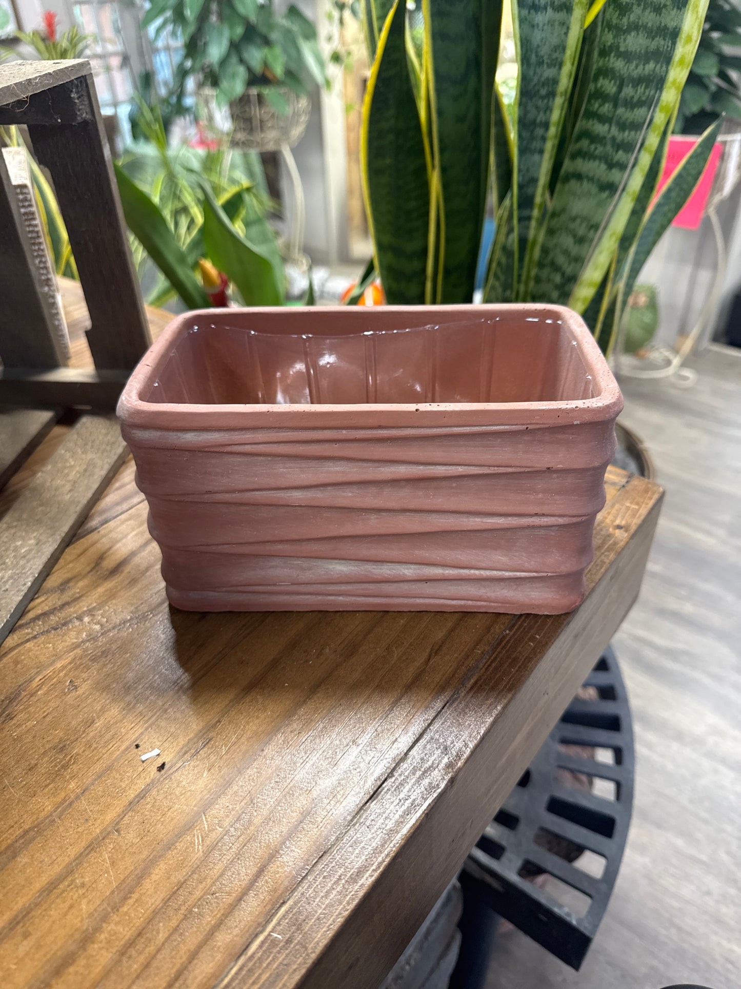 Doorsen Rectangle Planter