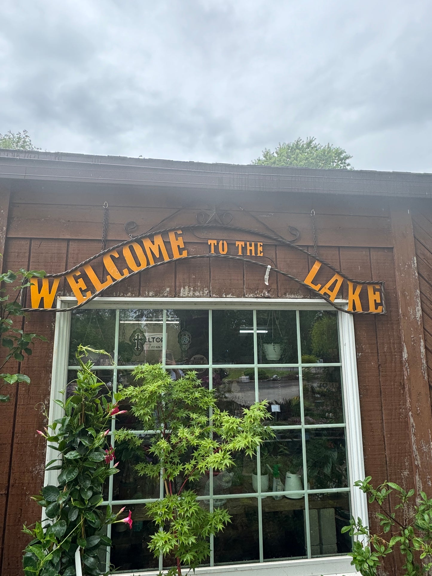 Welcome To The Lake Arch