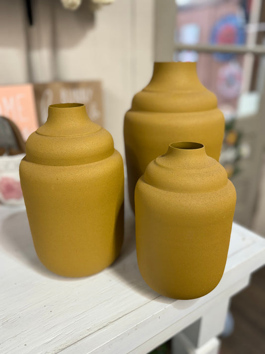 Mustard Vase